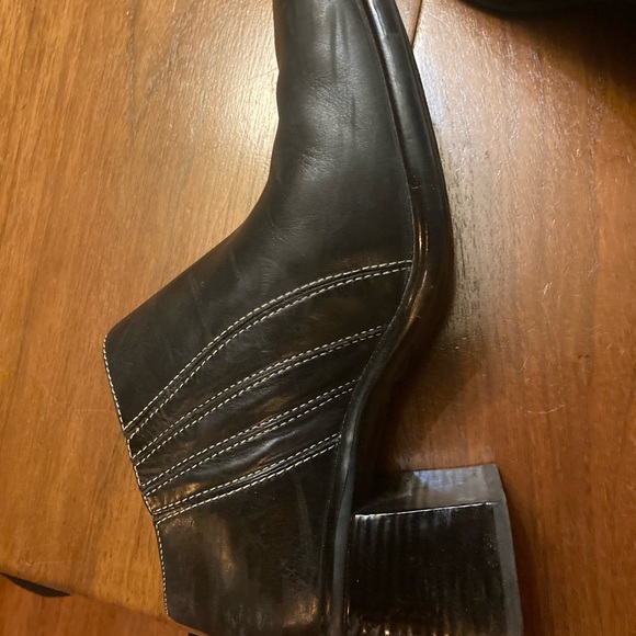 Clarks ankle boots - Picture 4 of 6